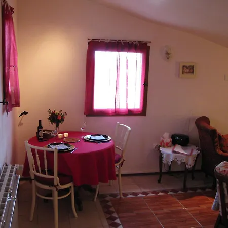 Mas A 4 Mains Bed and Breakfast