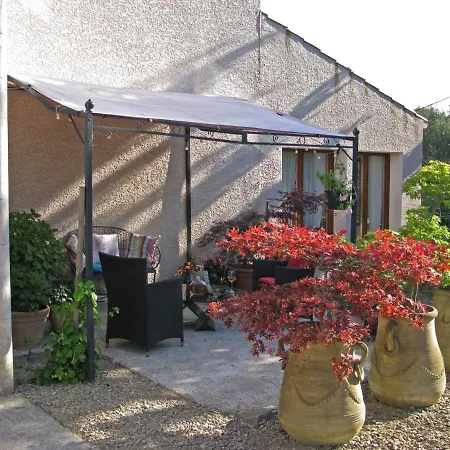 Mas A 4 Mains Bed and Breakfast Cesseras